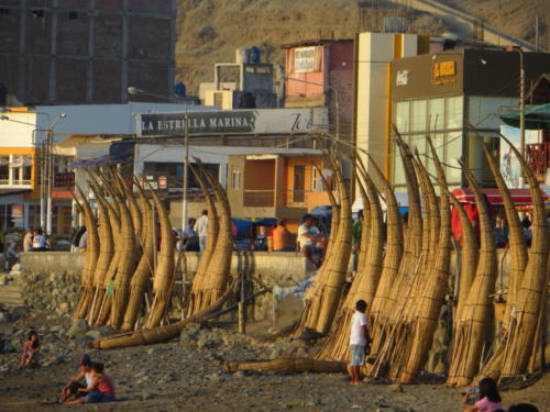 Canoas tradicionales, Huanchaco