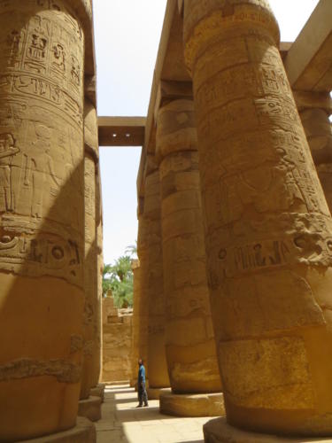 Gran corredor de hipóstilas en el Templo de Karnak, Luxor