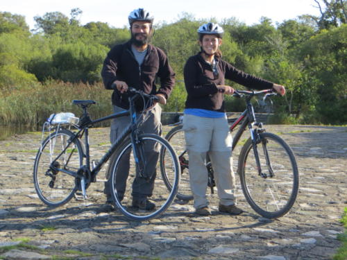 Listos para montar en bicicleta por la Brecha de Dunloe, Killarney